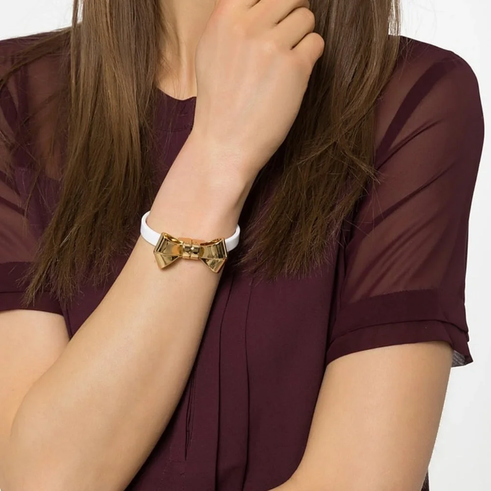 Ted Baker Kelsa Acrylic Bow Bracelet